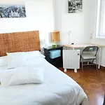 Rua Pino 110 דירה