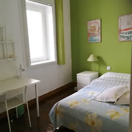 Rua Pino 110 *