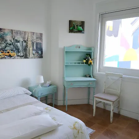 Rua Pino 110 公寓 比戈