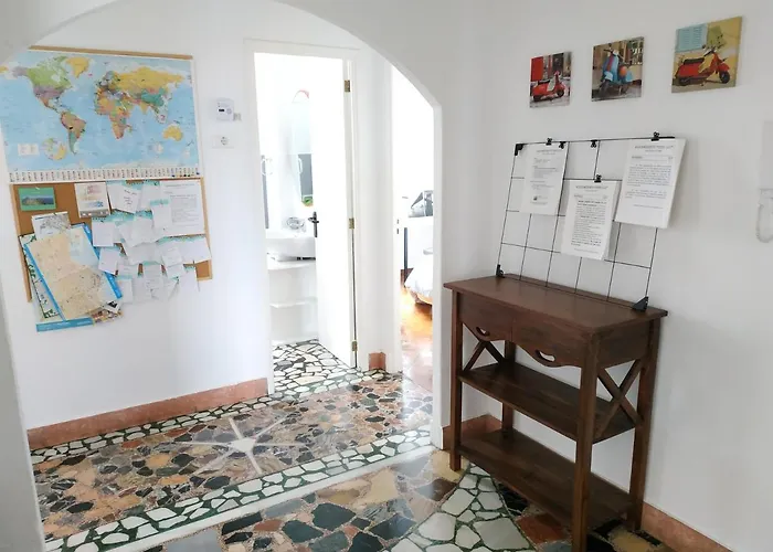 Rua Pino 110 * 比戈